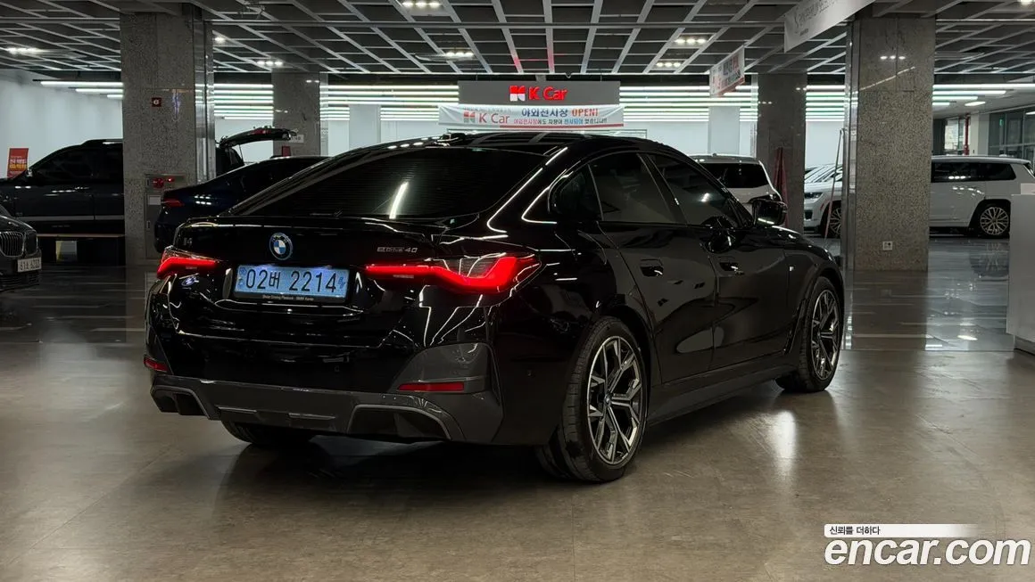BMW i4 — фото 6