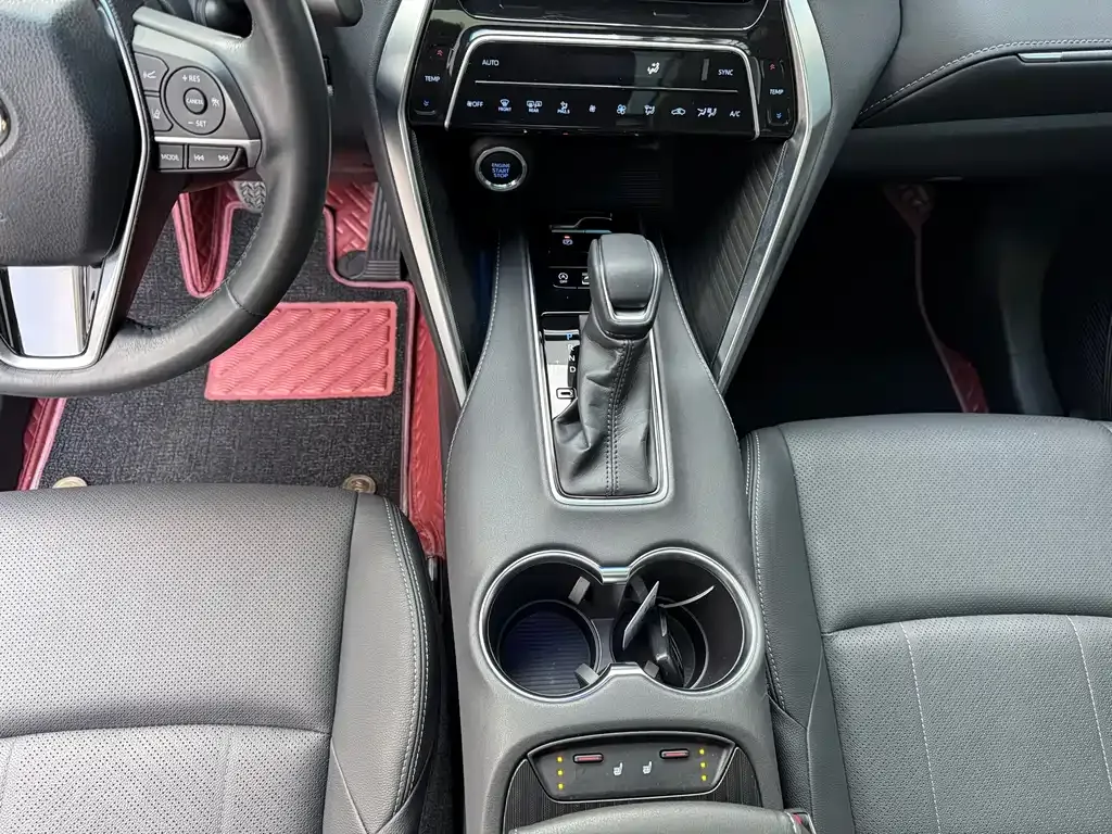 Toyota Harrier — фото 9