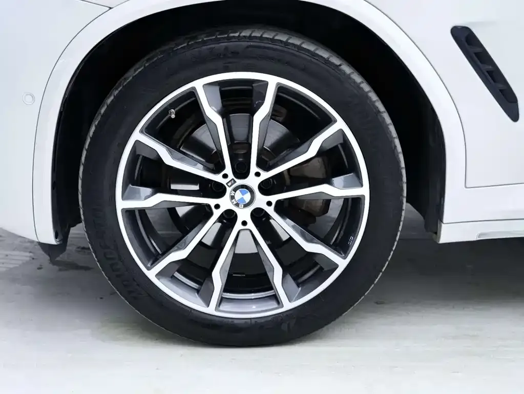 BMW X4 — фото 3