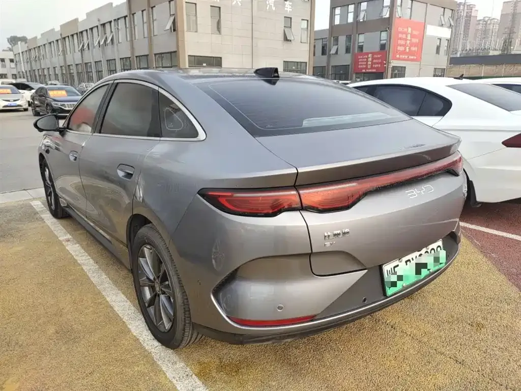 BYD Qin L — фото 3