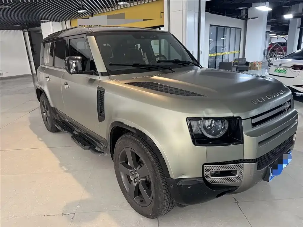 Land Rover Defender — фото 9
