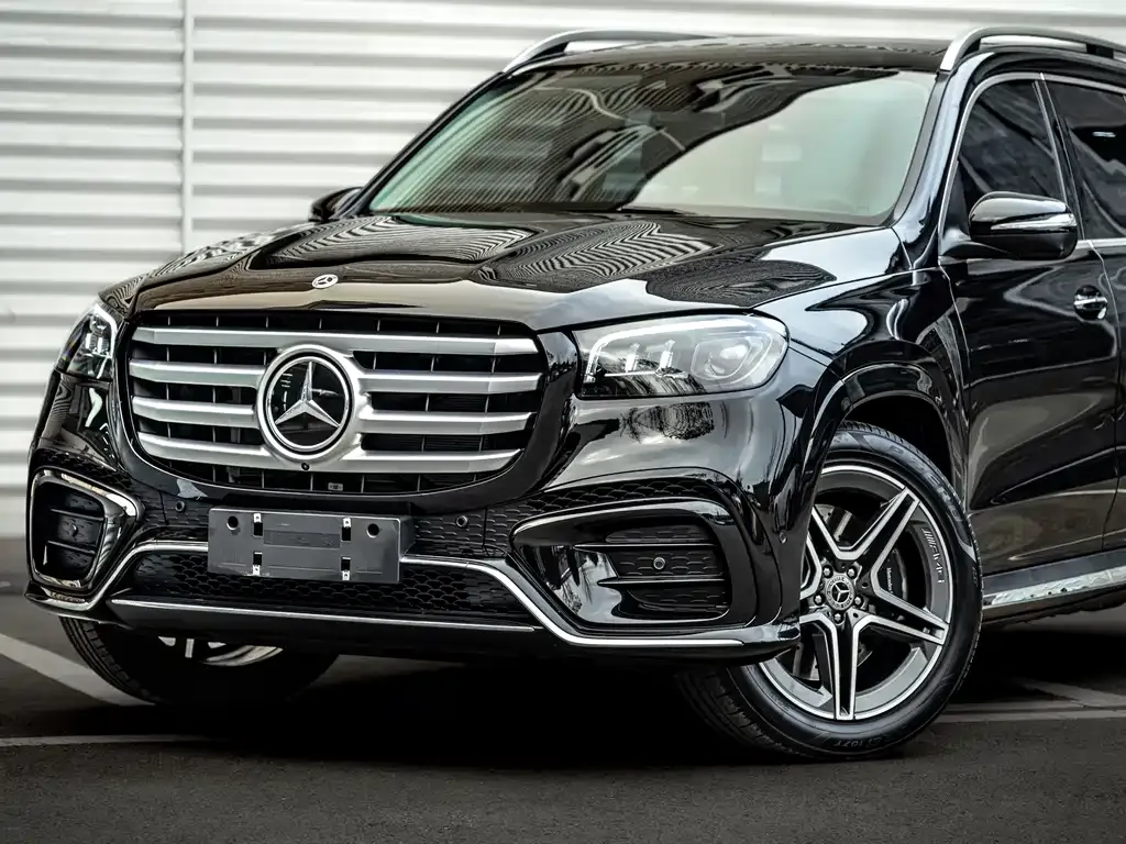 Mercedes-Benz GLS — фото 4