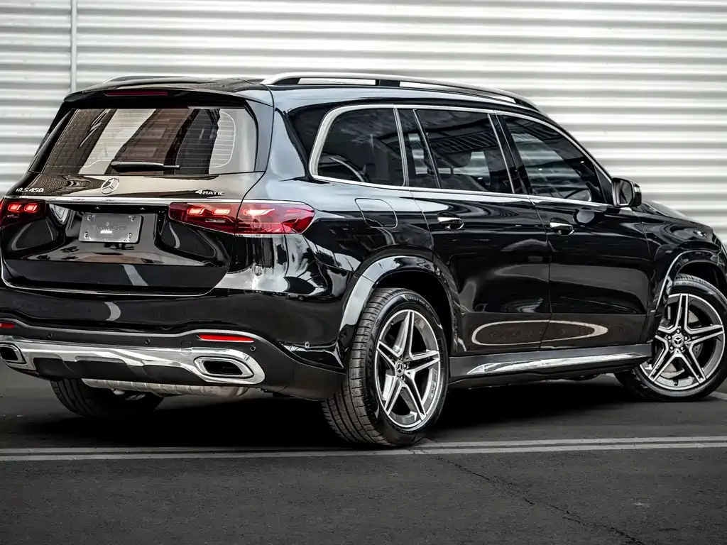 Mercedes-Benz GLS — фото 10