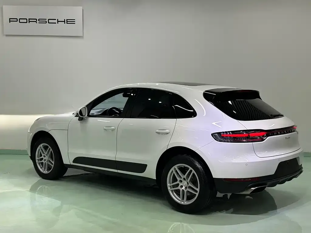 Porsche Macan — фото 4