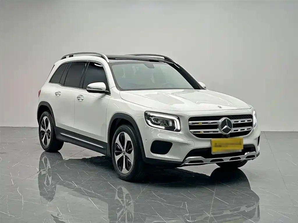 Mercedes-Benz GLB — фото 8
