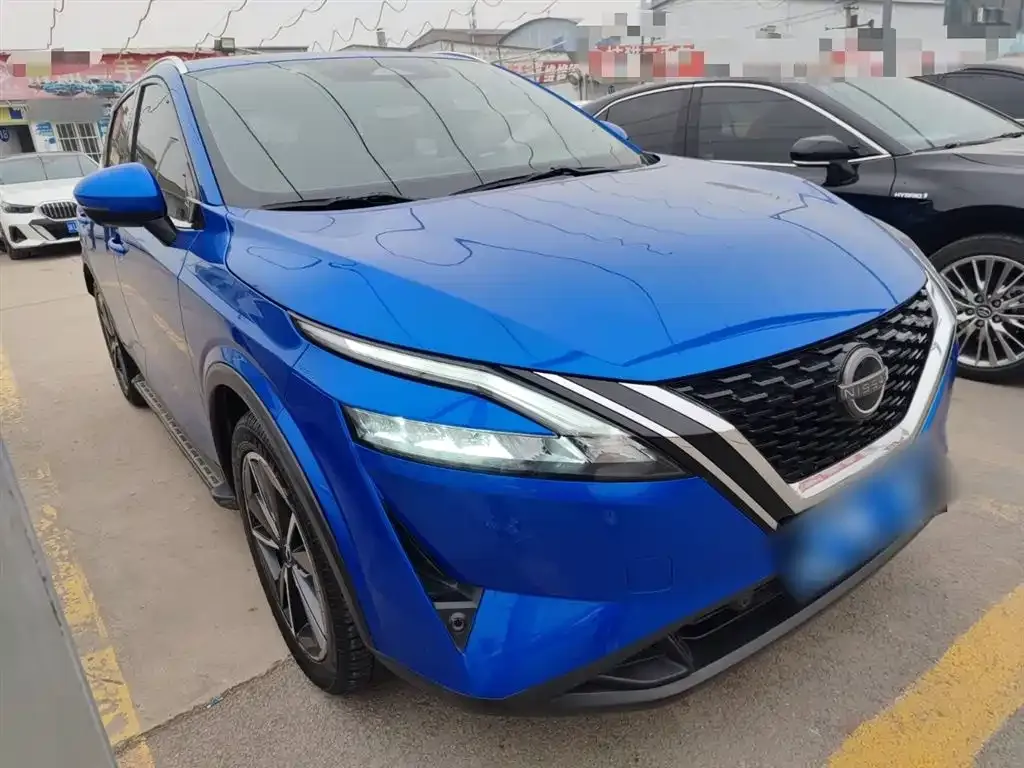 Nissan Qashqai — фото 6