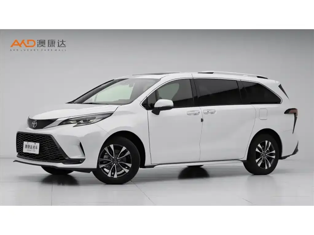 Toyota Granvia — фото 1