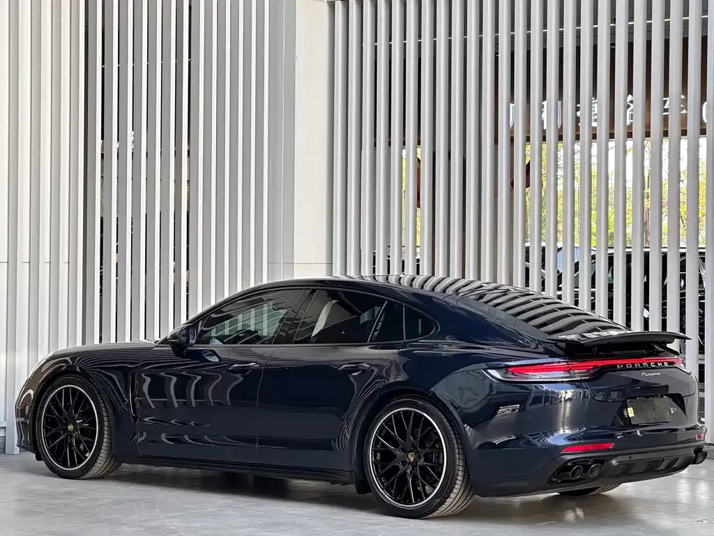 Porsche Panamera — фото 5