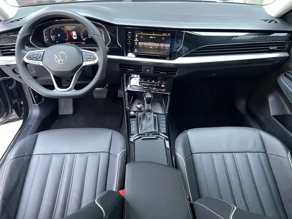 Volkswagen Passat — фото 2