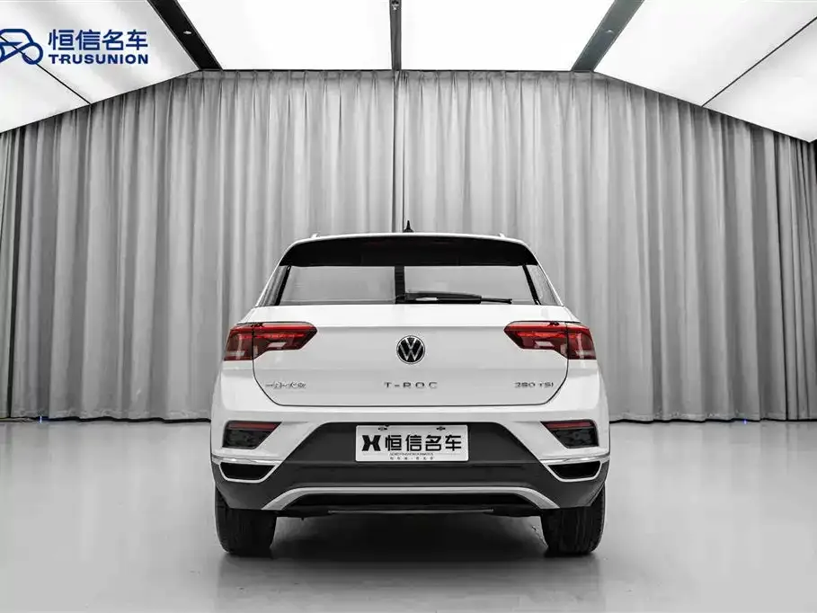Volkswagen T-Roc — фото 4