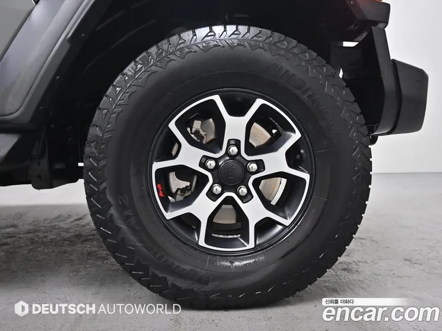 Jeep Wrangler — фото 2