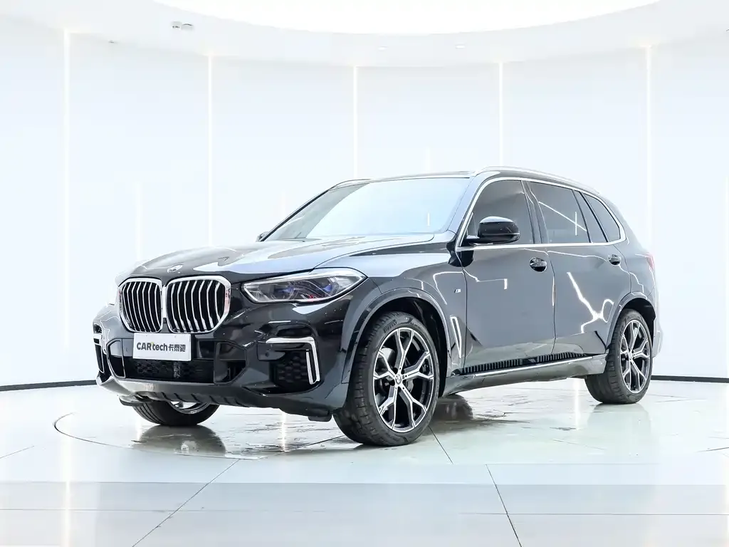 BMW X5 — фото 1