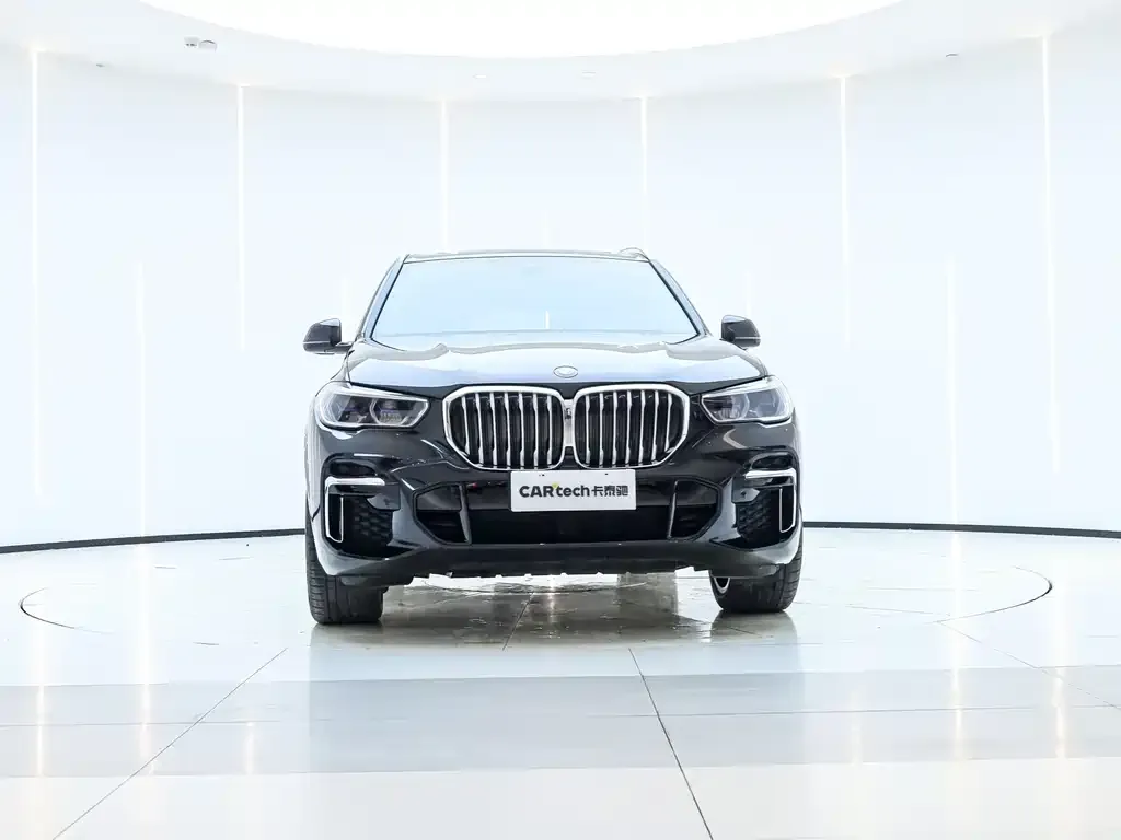 BMW X5 — фото 6