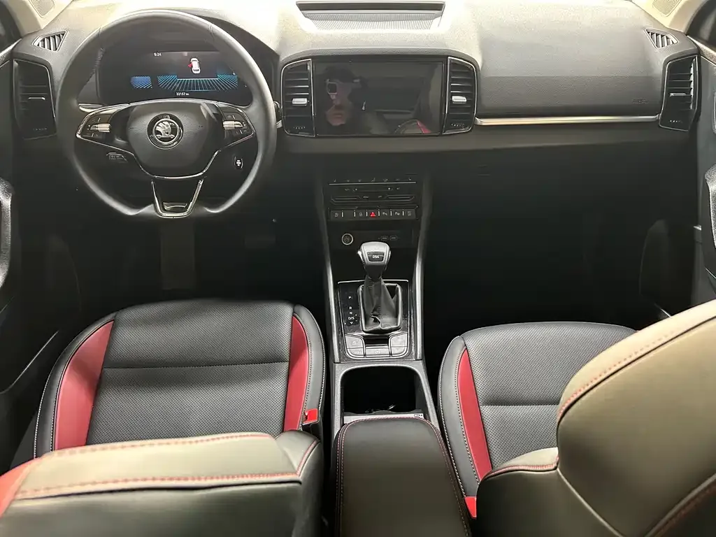 Skoda Karoq — фото 4