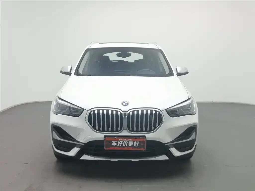 BMW X1 — фото 2