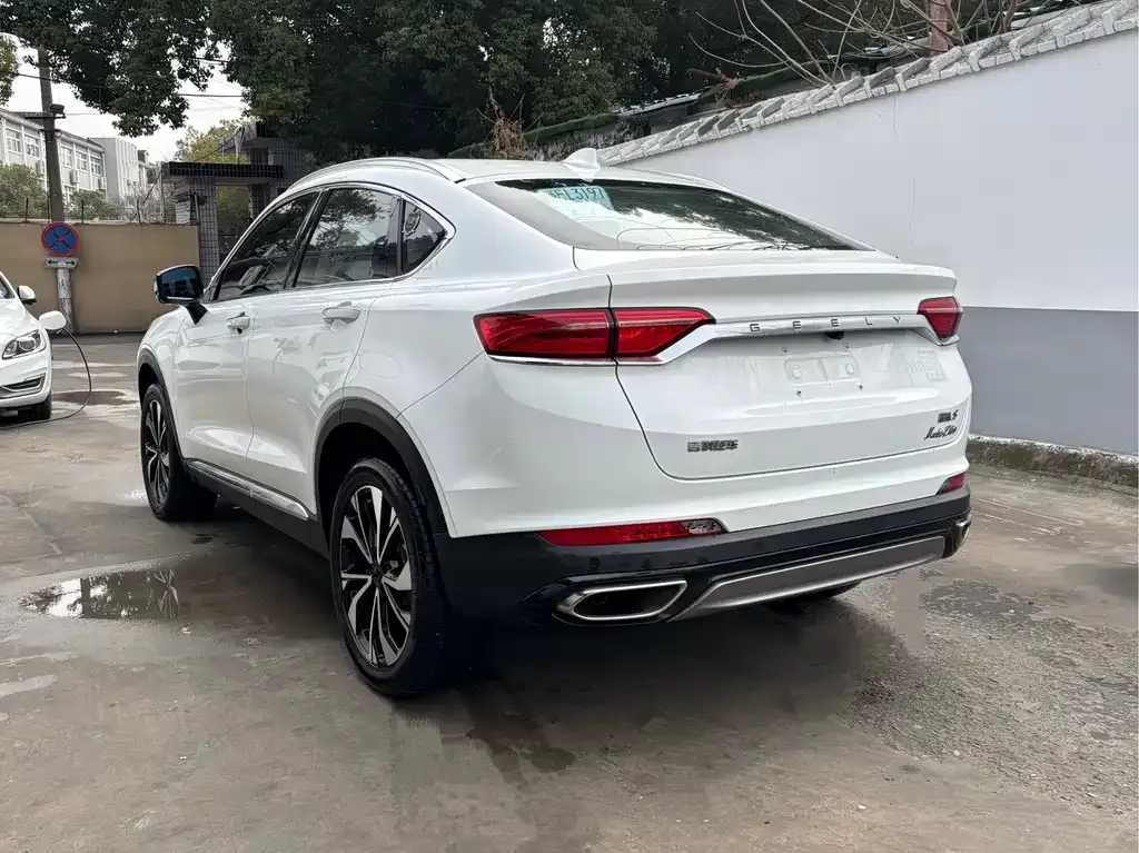 Geely Xingyue S — фото 6