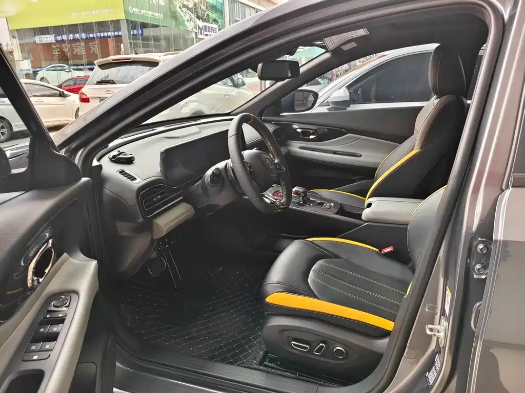 GAC Motor Shadow Leopard — фото 3