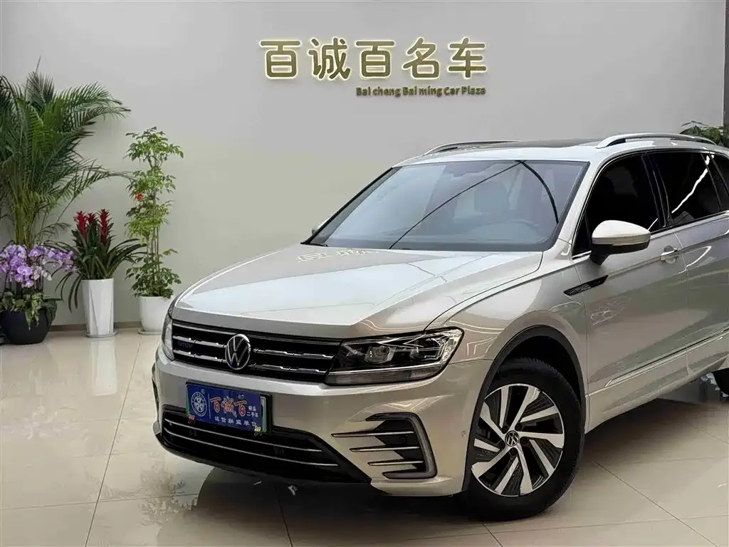 Volkswagen Tiguan L New Energy — фото 2
