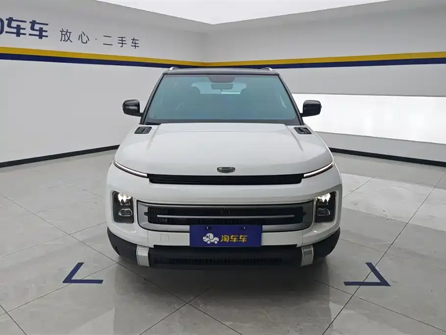Geely Icon — фото 8