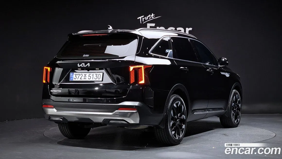 Kia Sorento — фото 4