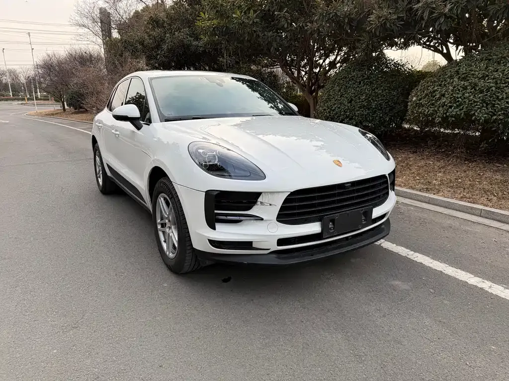 Porsche Macan — фото 9