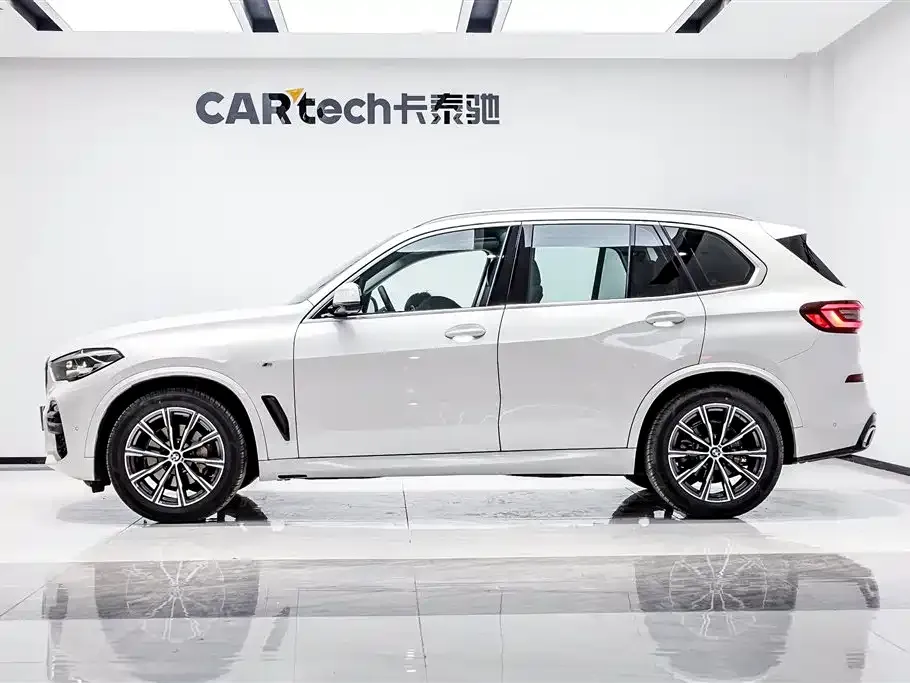 BMW X5 (Import) — фото 4