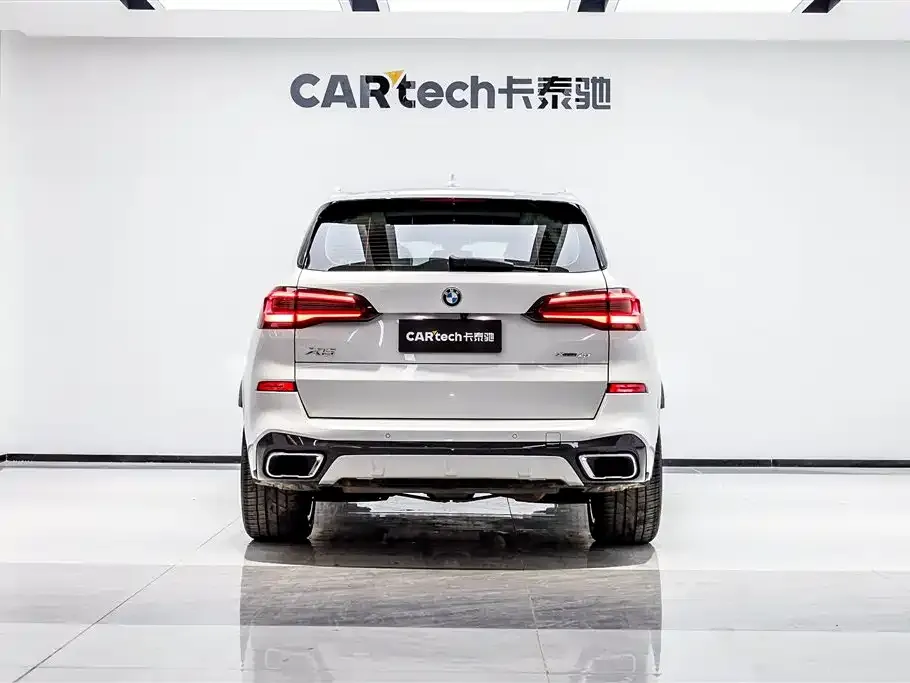 BMW X5 (Import) — фото 6