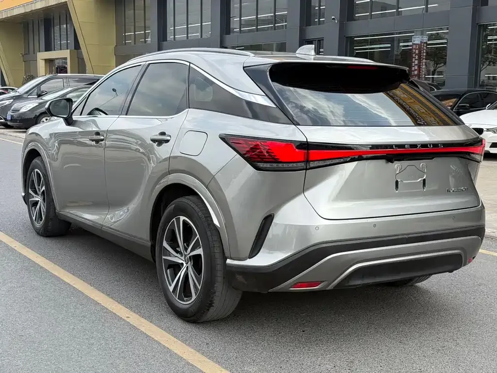 Lexus RX — фото 2