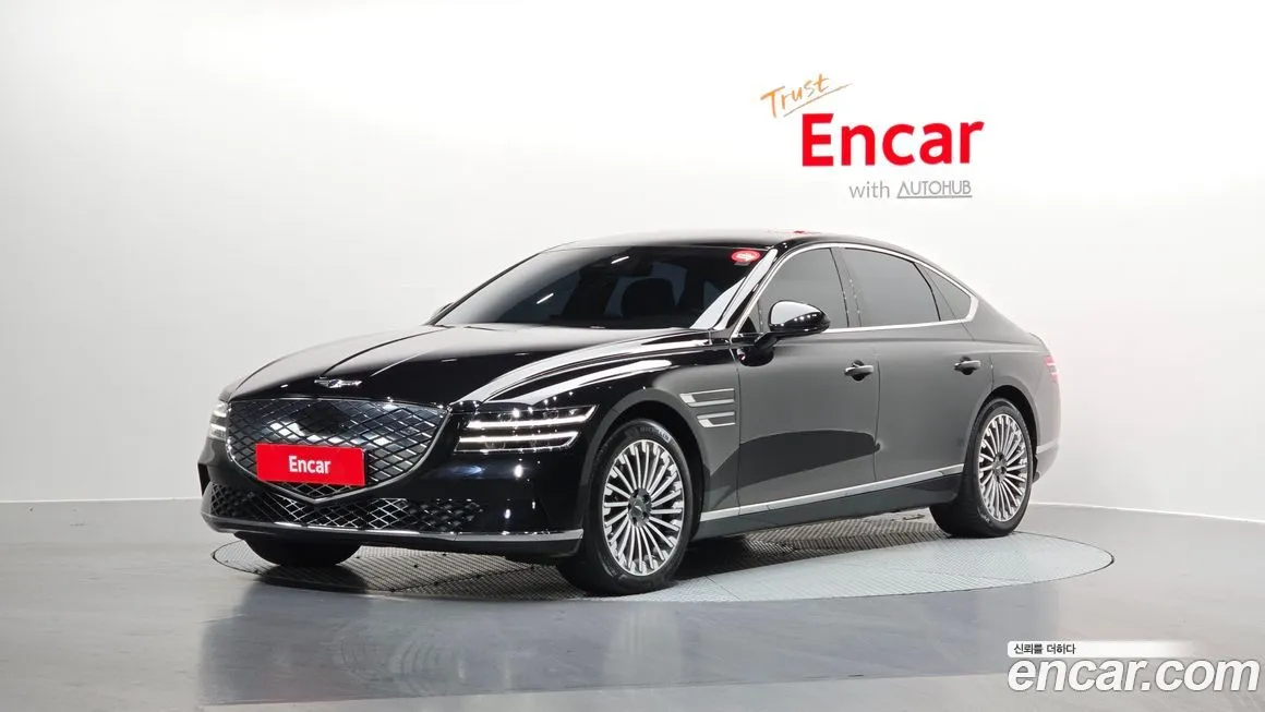 Genesis G80 — фото 1