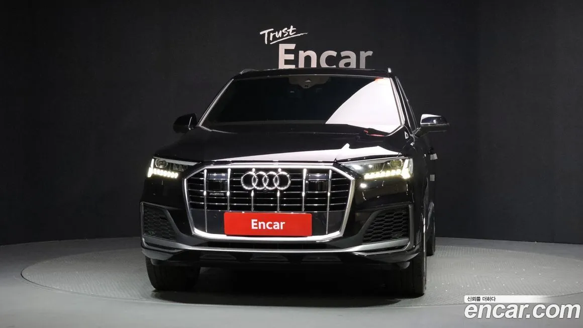 Audi Q7 — фото 5