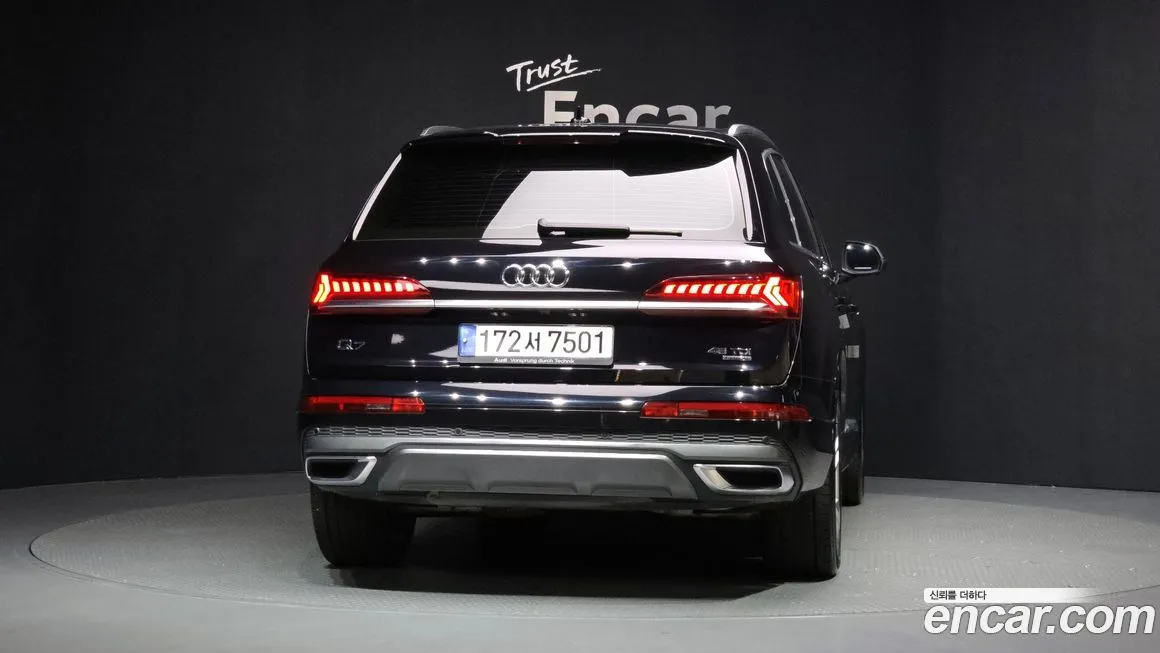 Audi Q7 — фото 3