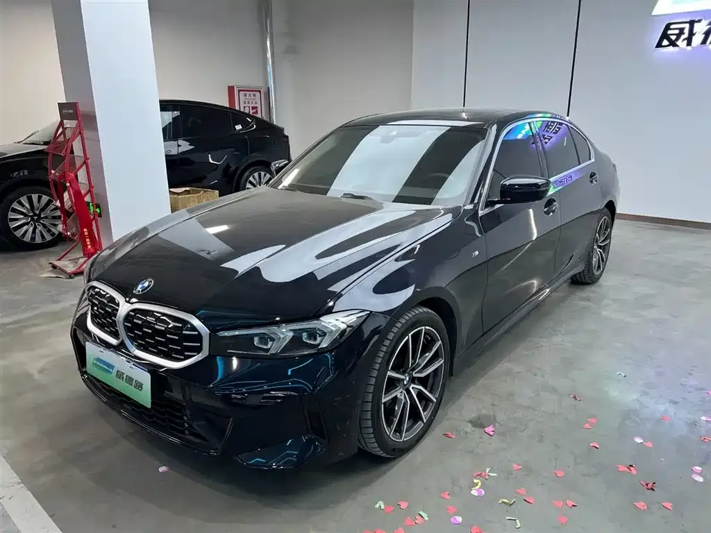BMW 3 Series — фото 1