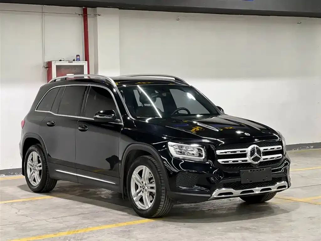 Mercedes-Benz GLB — фото 6