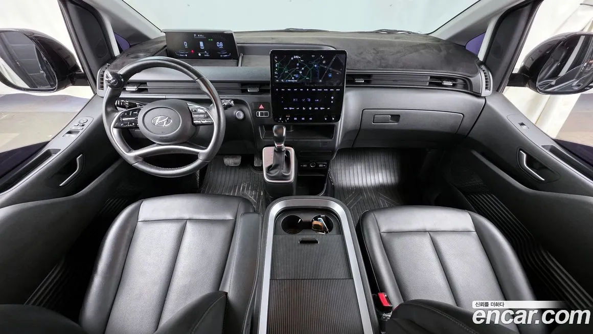 Hyundai Staria — фото 2