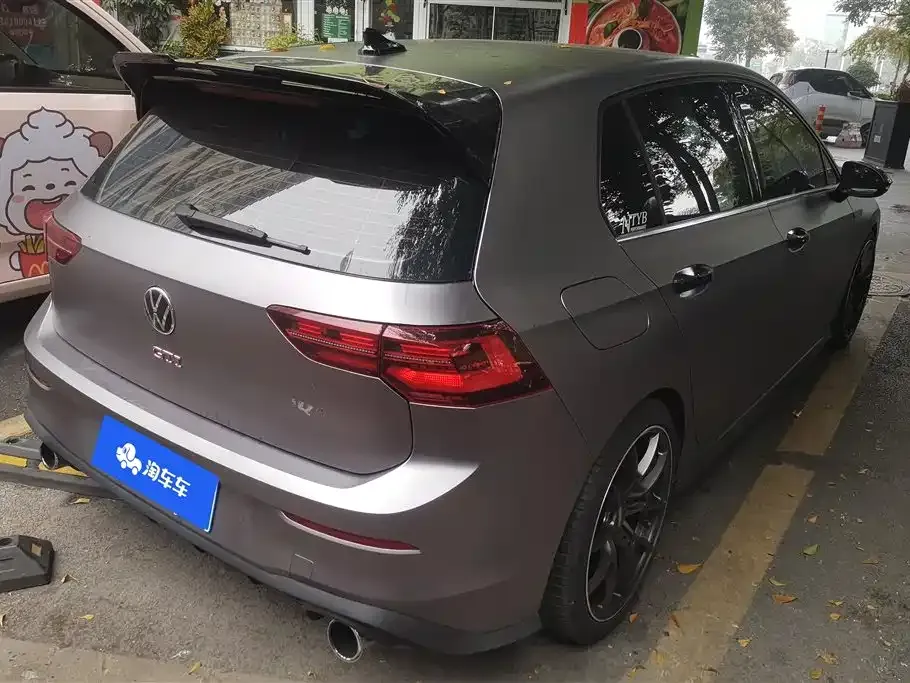 Volkswagen Golf GTI — фото 10
