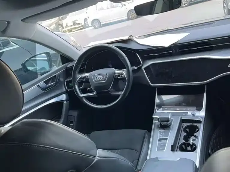 Audi A7L — фото 4