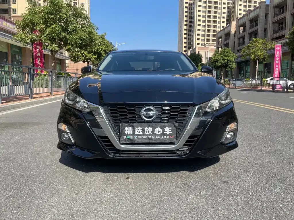 Nissan Teana — фото 4