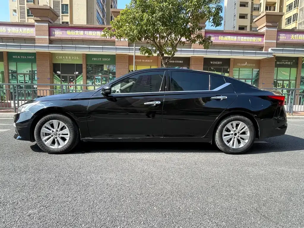 Nissan Teana — фото 5