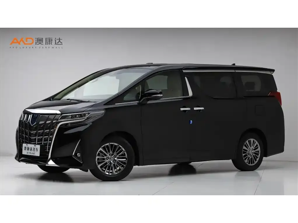 Toyota Alphard — фото 1