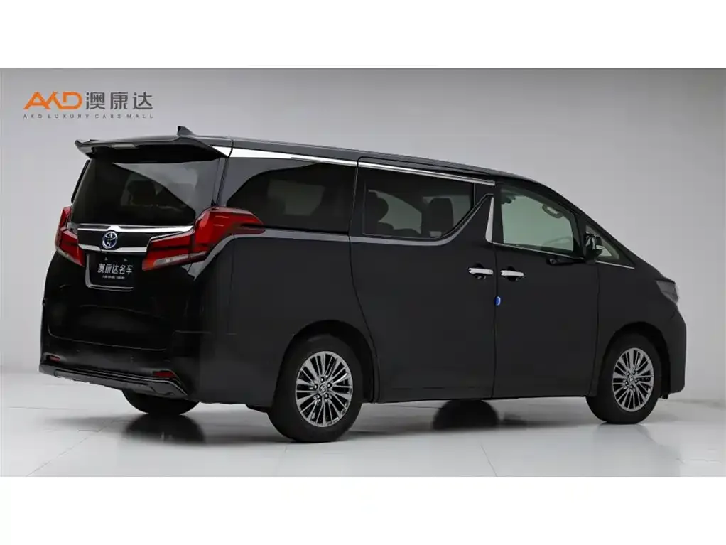 Toyota Alphard — фото 5