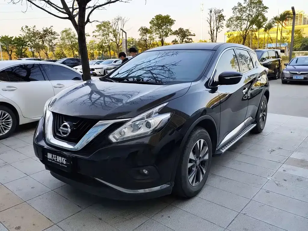 Nissan Murano — фото 1