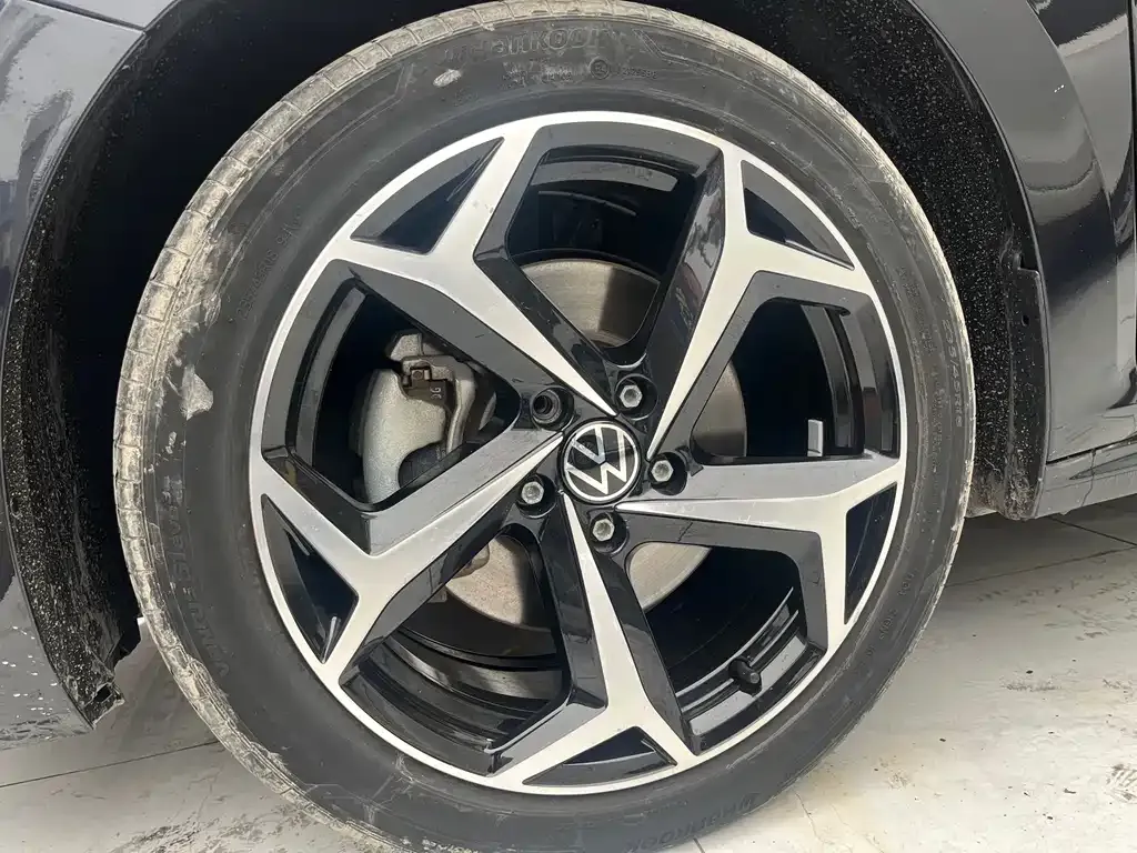 Volkswagen Passat — фото 3