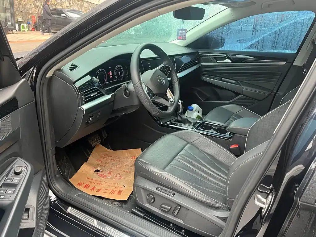 Volkswagen Passat — фото 8