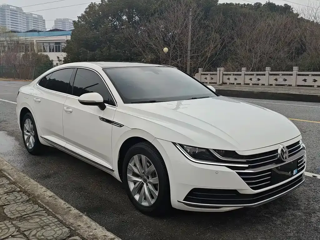 Volkswagen CC — фото 3