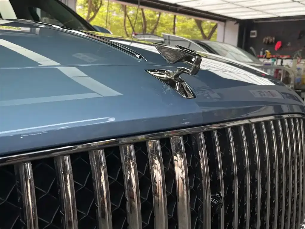 Bentley Flying Spur — фото 7