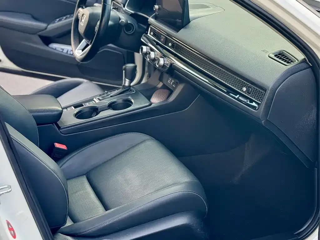 Honda Civic — фото 4