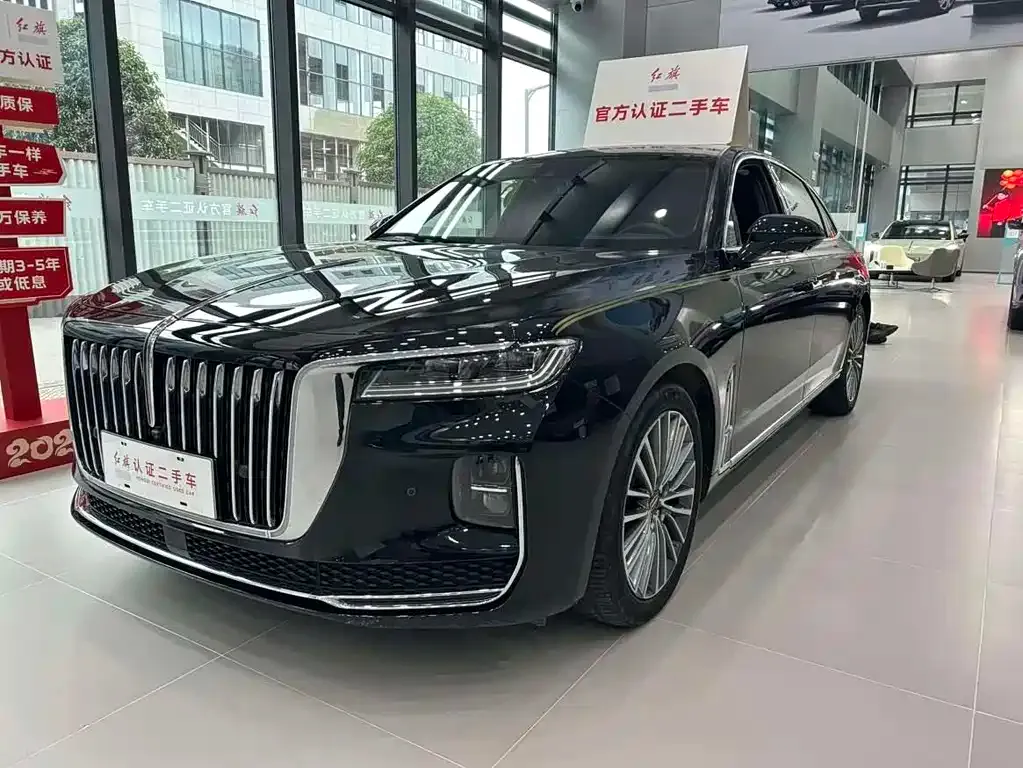 Hongqi H9 — фото 1
