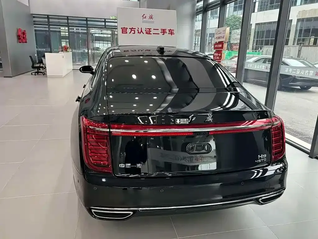 Hongqi H9 — фото 9