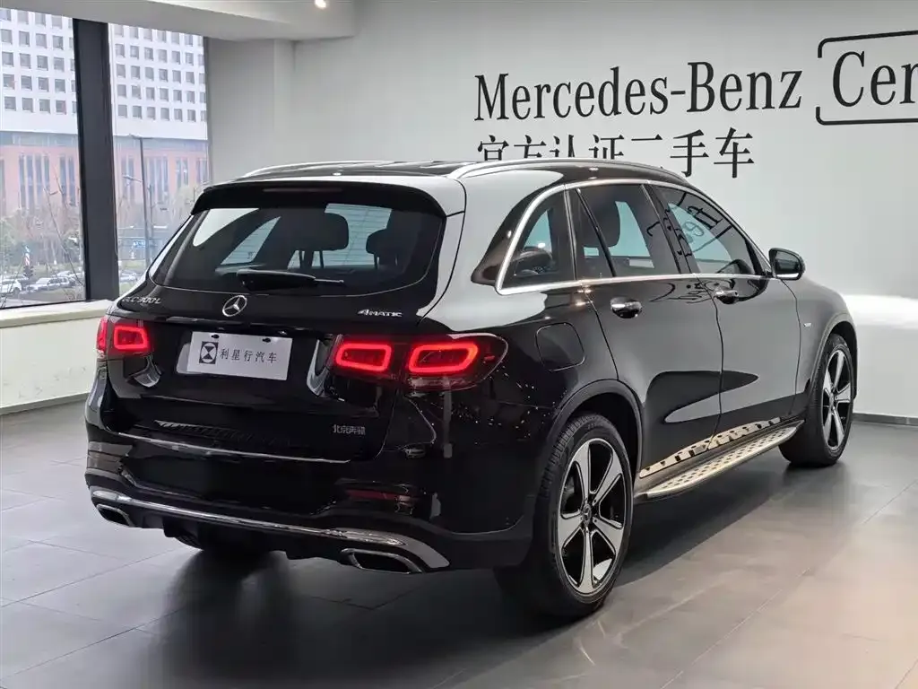 Mercedes-Benz GLC — фото 9