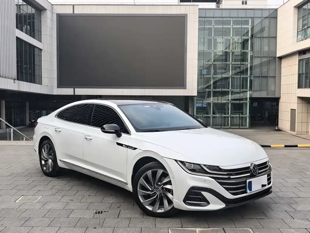 Volkswagen CC — фото 3